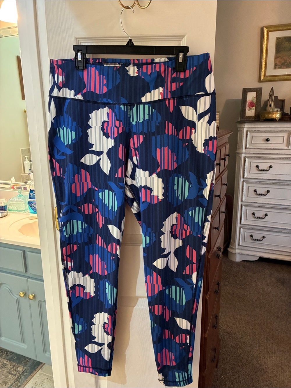 ZELOS Navy Leggings with Pink & Teal Floral Print SZ XL